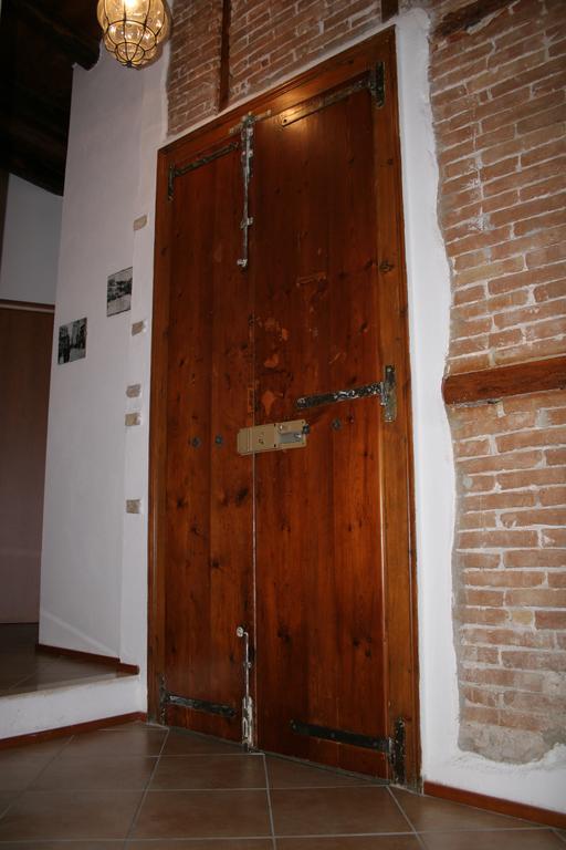 Note Sulla Piazza Bed & Breakfast กาญารี ภายนอก รูปภาพ